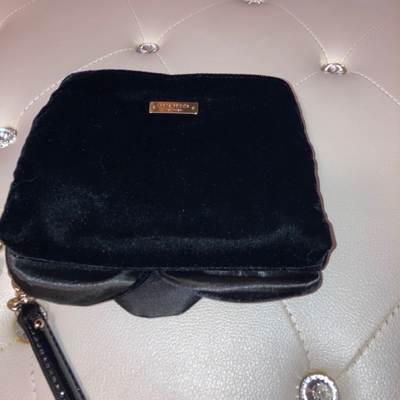 Kate Spade Deluxe Plush Skipper Black Velvet Chain Crossbody Bag - Picture 11 of 14